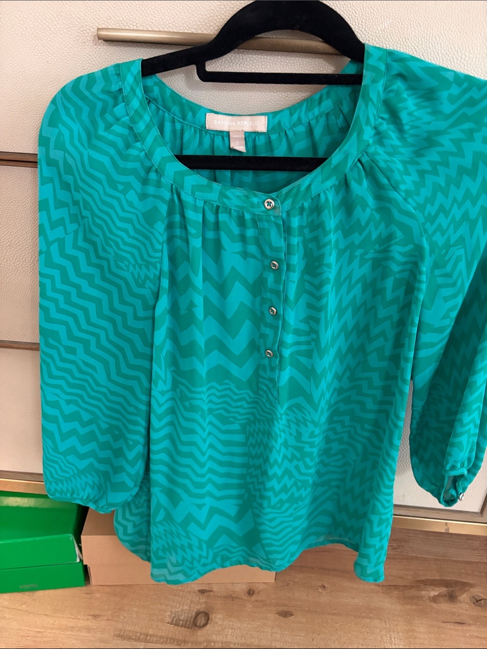Banana Republic Teal Chevron Henley Blouse